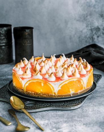 Aperol-Spritz-Torte mit Baiserhaube