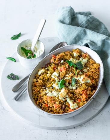Bulgur-Auflauf mit Schafskäse und Joghurt im Cookit
