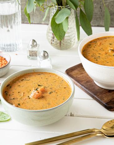 Curry-Suppe mit Süßkartoffel und Linsen