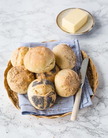 Knackige Sonntagsbrötchen im Cookit