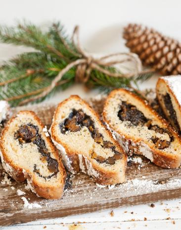 Mohnstollen mit Birnen