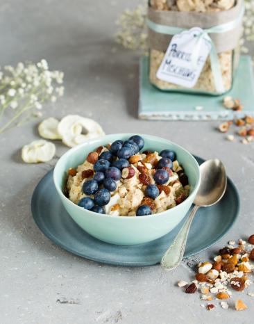 Porridge-Mischung mit Apfel und Zimt