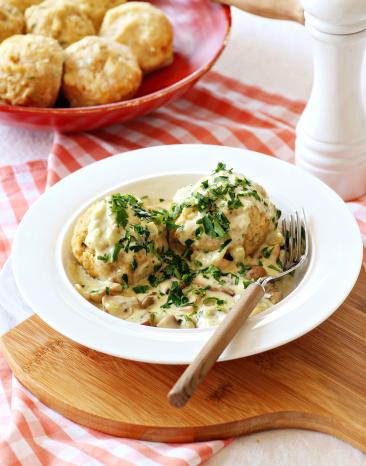 Semmelknödel mit Pilzrahm