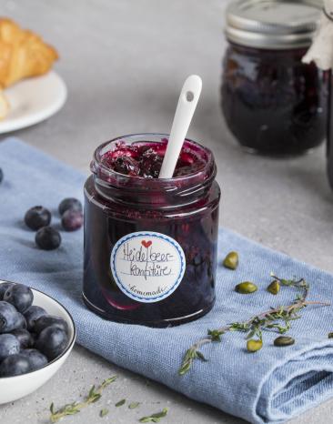 Heidelbeerkonfitüre mit Pistazien und Thymian