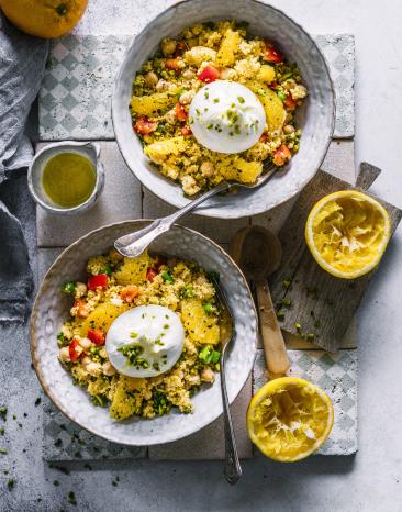 Lauwarmer Safran-Orangen-Couscous mit Burrata