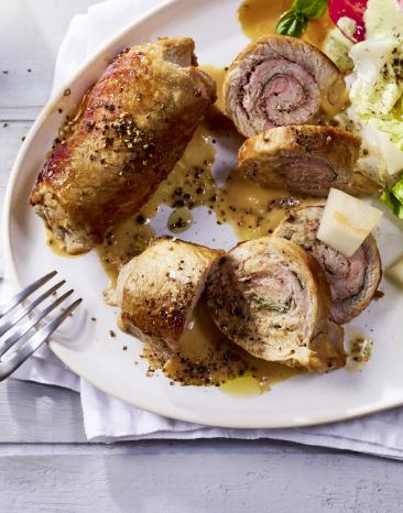 Saltimbocca-Röllchen mit Honigmelonen-Salat