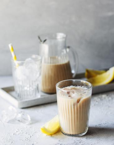 Cremiger Kokosnuss-Eistee