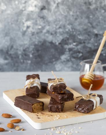 Selbstgemachter Proteinriegel