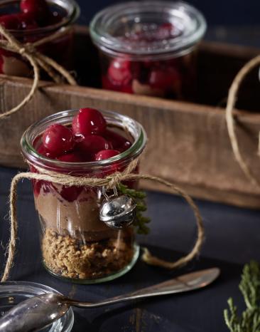 Veganes Schokomousse-Trifle