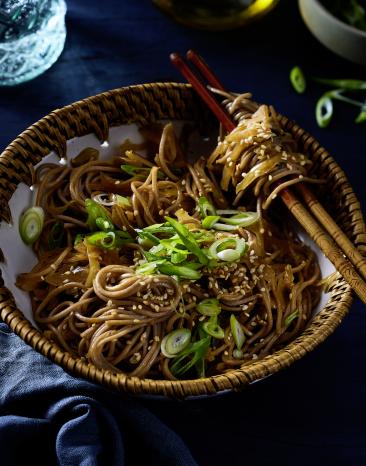Fix-wie-nix Soba-Nudeln mit Weißkohl