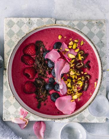 Orientalische Smoothie-Bowl