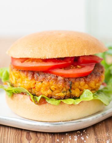 Vegetarischer Burger mit Linsen-Patty