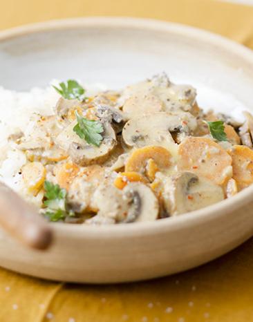 Sahne-Sauce mit Champignon und Karotten.