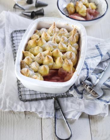 Rhabarberauflauf mit Teigdeckel