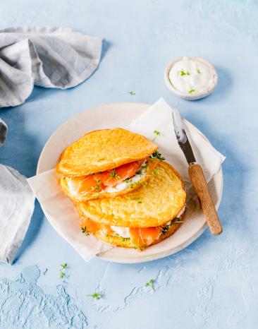 Cloud Bread Sandwich mit Räucherlachs