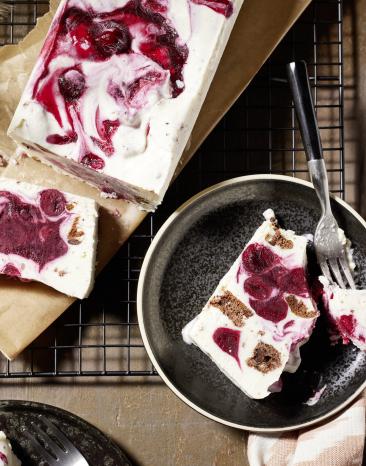 Einfaches Schokokeks-Kirsch-Eis