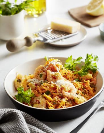 Karotten-Nudeln mit Garnelen