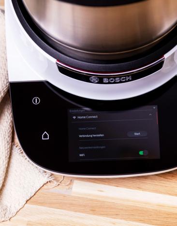 Nutze dein Wlan um die Verbindung zwischen der Home Connect App und dem Cookit herzustellen. 