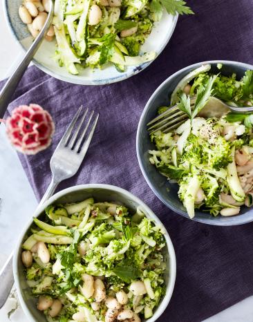 Schneller Apfel-Gemüsesalat