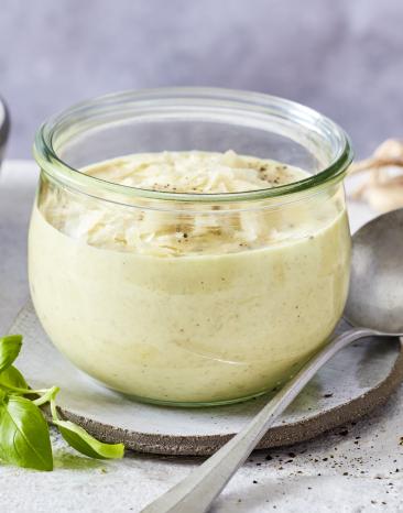 Schnelle Parmesansauce