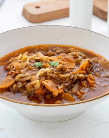 Linsensuppe mit Weißkohl