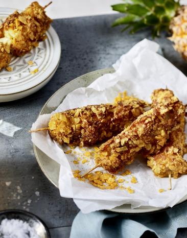 Knusprige Hähnchen-Ananas-Spieße