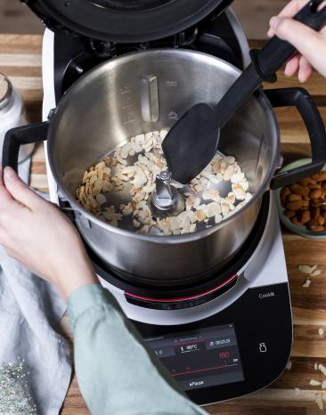 Nüsse rösten im Cookit Nüsse rösten im Cookit