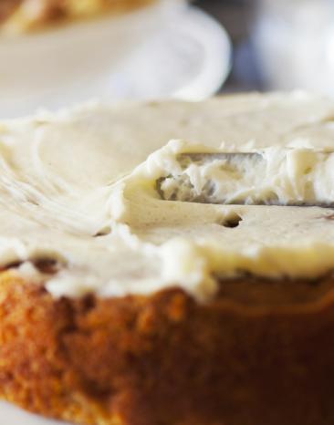 Rüblikuchen mit Creme.