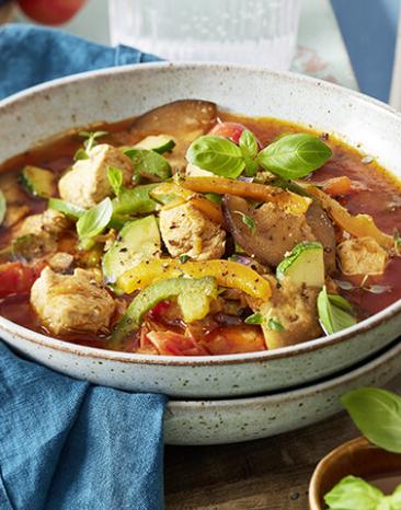 Ratatouillesuppe mit Hähnchen