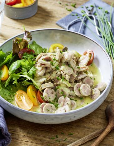 Lauwarmer Bratwurstsalat