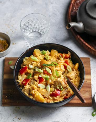 One-Pot Reistopf mit Hähnchen und fruchtiger Sauce