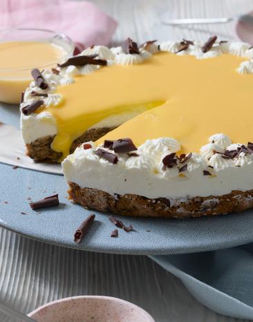 Eierlikör-Torte mit Sahne und Schoko