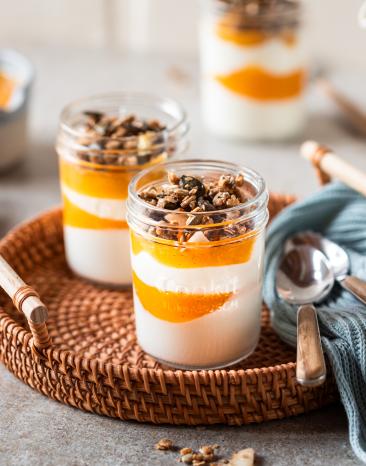 Schichtjoghurt im Glas